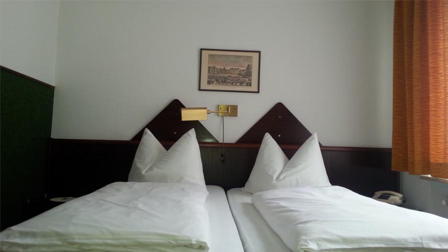Hotel Corona 美因河畔法兰克福 外观 照片